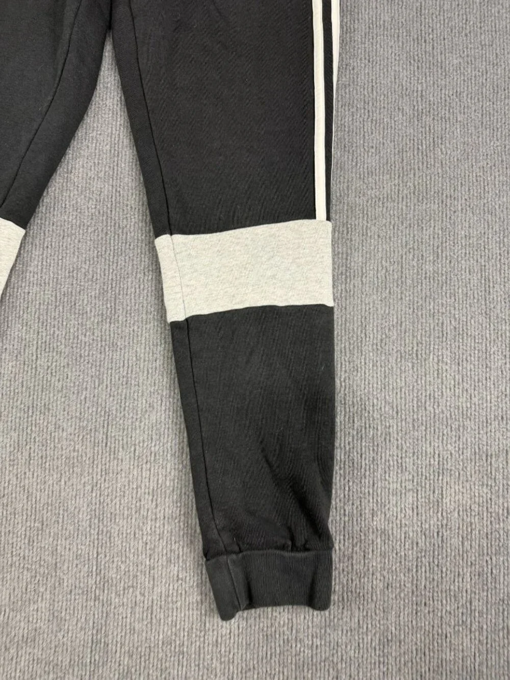 adidas elastic waist